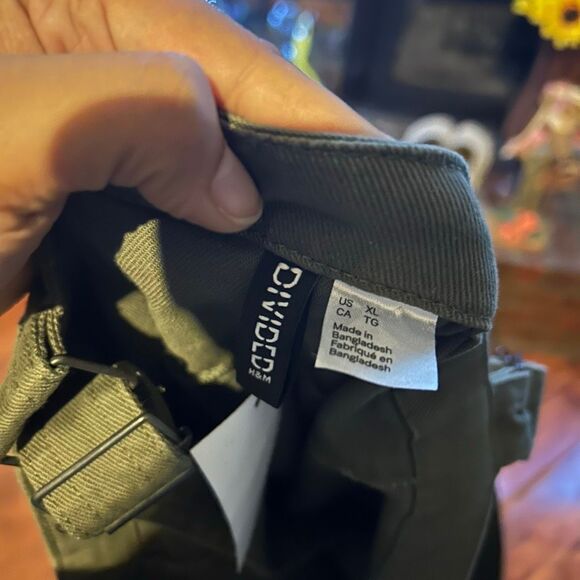 New H&M Dress - Picture 4 of 5